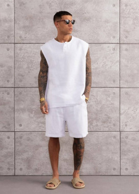 Костюм вільного крою з безрукавкою білий MFStore Изображение Костюм вільного крою з безрукавкою білий MFStore