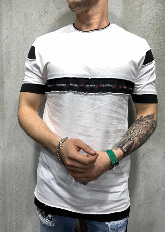 Футболка белая с вставкой и текстом MFStore Изображение Футболка белая с вставкой и текстом MFStore