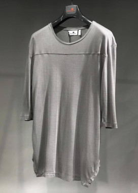Футболка серая с удлиненным рукавом MFStore Изображение Футболка серая с удлиненным рукавом MFStore