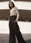 Изображение Женские черные брюки с высокой талией