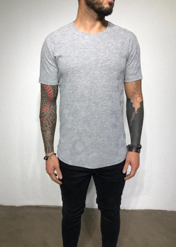 Футболка светло-серая с узором Mfstore Изображение Футболка светло-серая с узором Mfstore