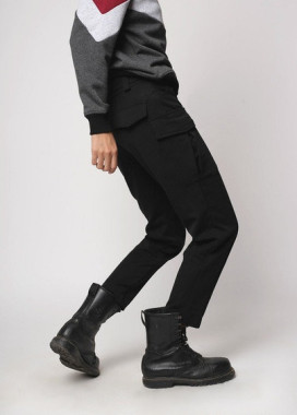 Изображение Карго штаны женские черные Китана Tur streetwear