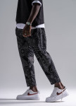 Штани вільного крою з малюнками лоскути чорні MFStore Изображение Штани вільного крою з малюнками лоскути чорні MFStore