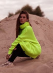 Свитер женский OVERSIZE NEON - лимонный Изображение Свитер женский OVERSIZE NEON - лимонный