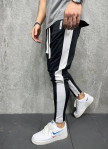 Изображение Спортивні штани зі смужками з боків чорні MFStore