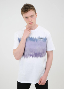Футболка мужская с градиентным принтом на груди белая MFStore Изображение Футболка мужская с градиентным принтом на груди белая MFStore