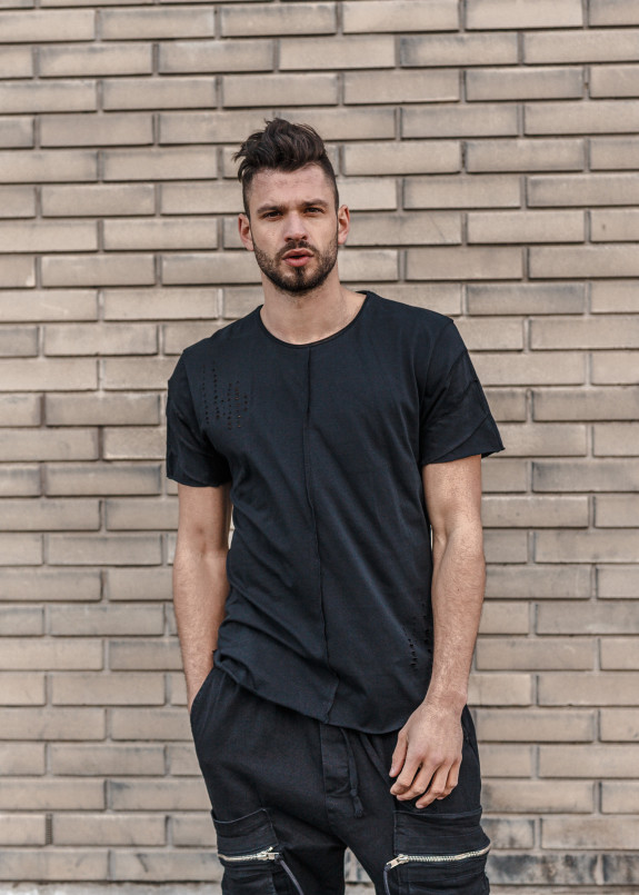 Футболка с дырками сверху и снизу Mfstore Изображение Футболка с дырками сверху и снизу Mfstore