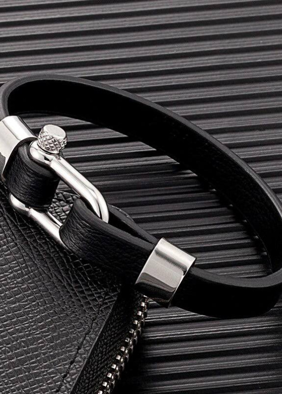 Чоловічий шкіряний браслет-скоба чорний хромований MFStore Изображение Чоловічий шкіряний браслет-скоба чорний хромований MFStore