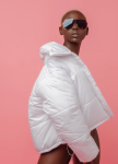 КУРТКА ОВЕРСАЙЗ БЕЛАЯ SHE Изображение КУРТКА ОВЕРСАЙЗ БЕЛАЯ SHE