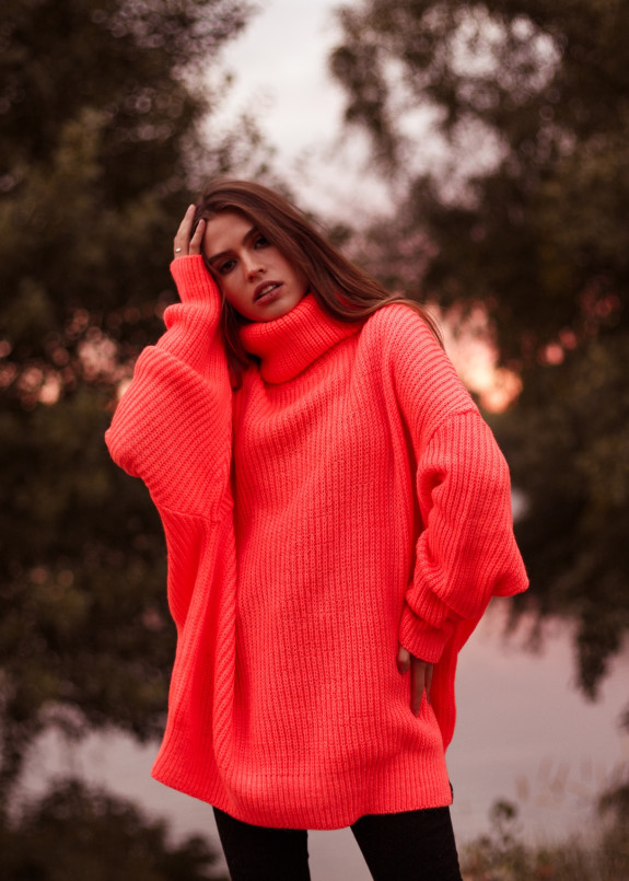 Свитер женский OVERSIZE NEON - коралловый Изображение Свитер женский OVERSIZE NEON - коралловый