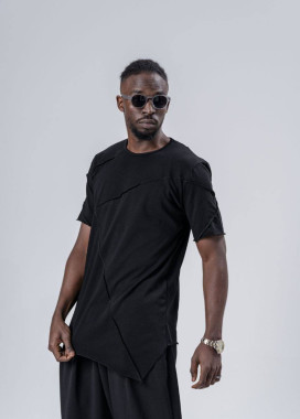 Футболка дизайнерська асиметрична чорна MFStore Изображение Футболка дизайнерська асиметрична чорна MFStore