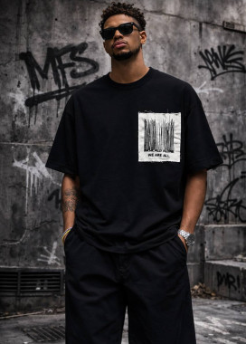 Стильна футболка оверсайз we are all чорна MFStore Изображение Стильна футболка оверсайз we are all чорна MFStore