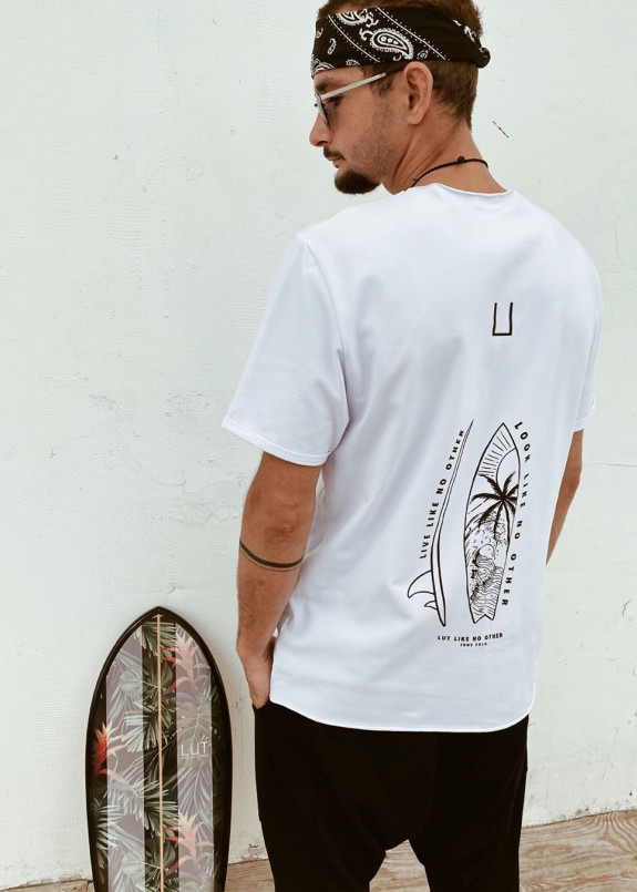 Футболка мужская белая с принтом Surf Изображение Футболка мужская белая с принтом Surf