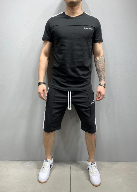Костюм из футболки и шорт MFStore Изображение Костюм из футболки и шорт MFStore