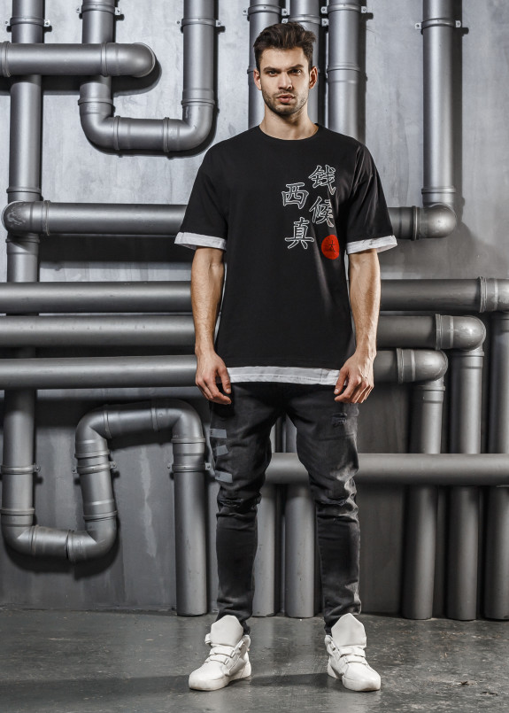 Футболка с иероглифами сбоку Mfstore Изображение Футболка с иероглифами сбоку Mfstore