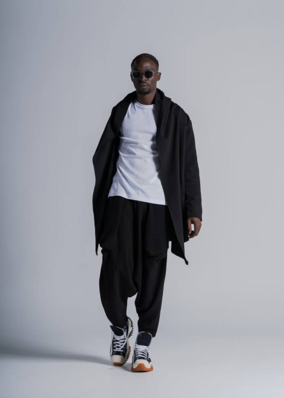 Мантія вільного крою унісекс чорна MFStore Изображение Мантія вільного крою унісекс чорна MFStore