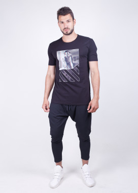 Черная футболка с принтом die in love MFStore Изображение Черная футболка с принтом die in love MFStore