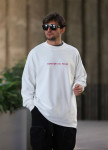 Лонгслів оверсайз з текстом і принтами на спині білий MFStore Изображение Лонгслів оверсайз з текстом і принтами на спині білий MFStore