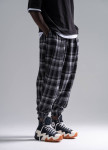 Штани вільного крою в клітинку на манжеті чорні MFStore Изображение Штани вільного крою в клітинку на манжеті чорні MFStore