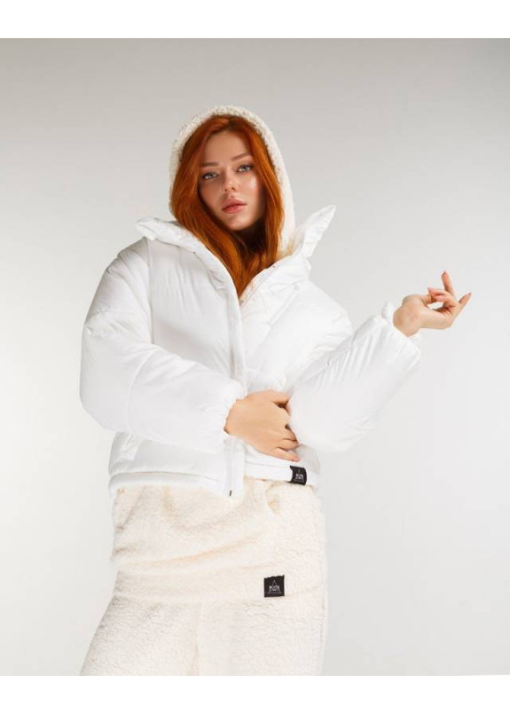 КУРТКА ОВЕРСАЙЗ БЕЛАЯ SHE Изображение КУРТКА ОВЕРСАЙЗ БЕЛАЯ SHE