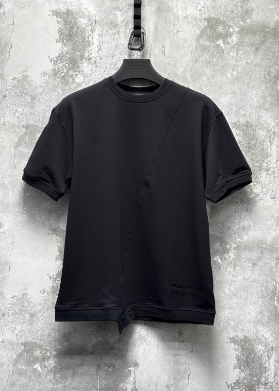 Футболка вільного крою скошена чорна MFStore Изображение Футболка вільного крою скошена чорна MFStore