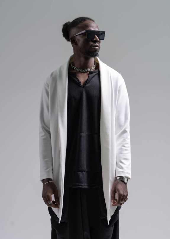 Мантія вільного крою без капюшону біла MFStore Изображение Мантія вільного крою без капюшону біла MFStore