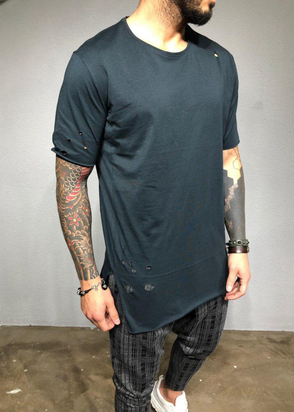 Футболка темно-серого цвета с дырками Mfstore Изображение Футболка темно-серого цвета с дырками Mfstore